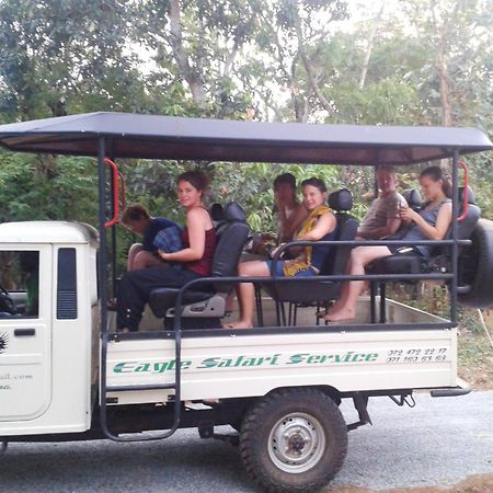 Appartamento Canberra Safari House Udawalawe Esterno foto