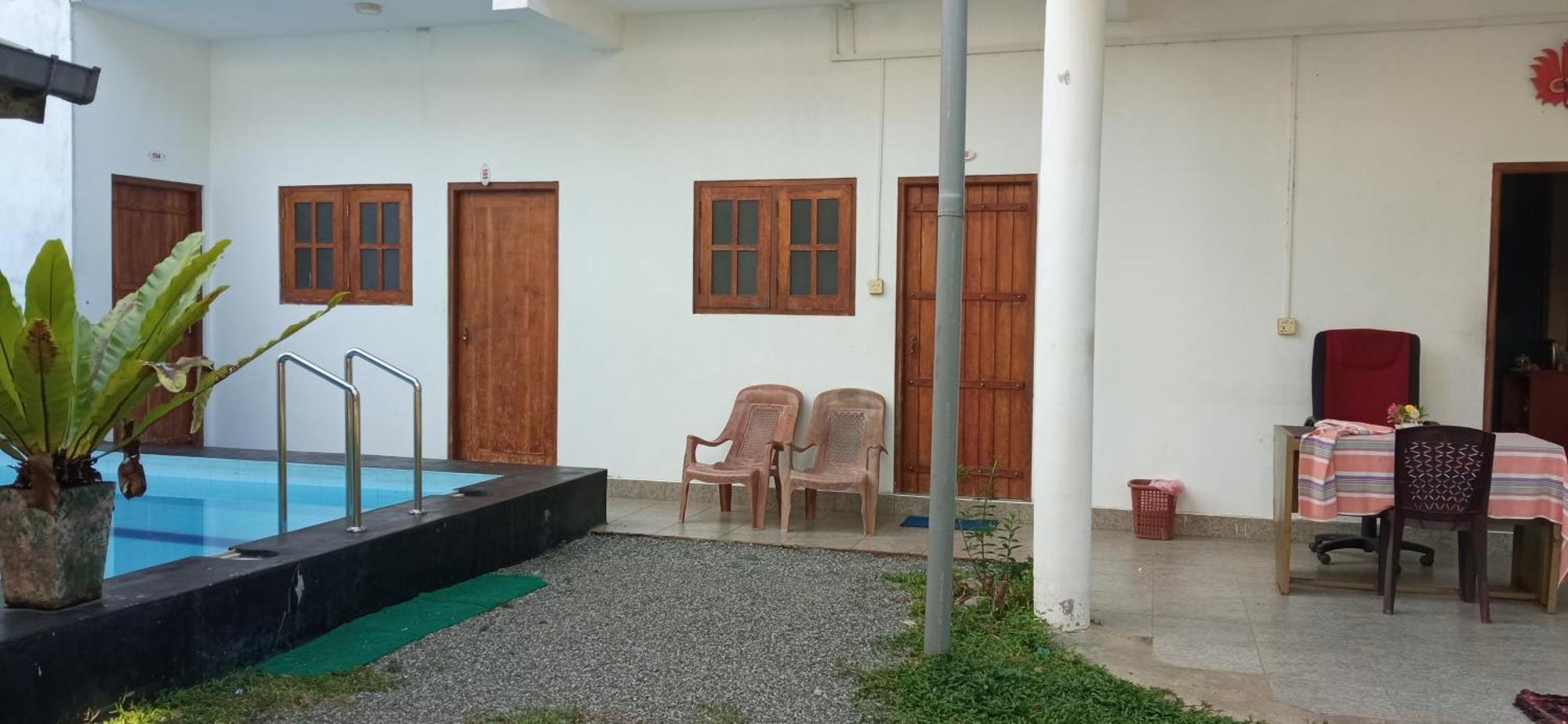 Appartamento Canberra Safari House Udawalawe Esterno foto
