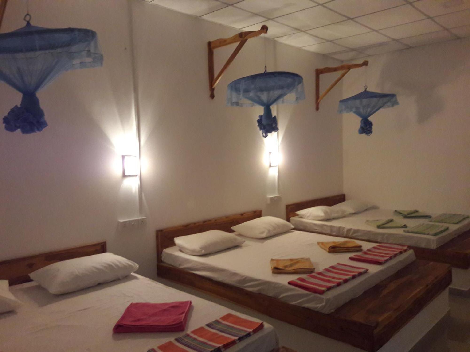 Appartamento Canberra Safari House Udawalawe Esterno foto